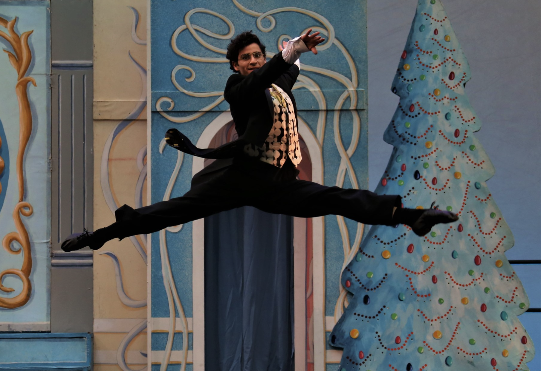 New York Theater Ballet (Classical Ballet Repertoire) Alonso Guzman